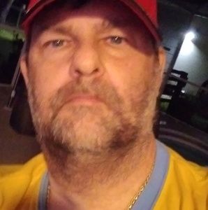 Meet your Posher, Bruce